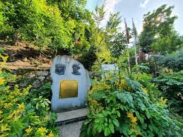 Tökeli İmre Anıtı - Kocaeli