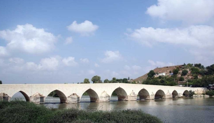 Misis Höyük Ve Köprüsü - Adana