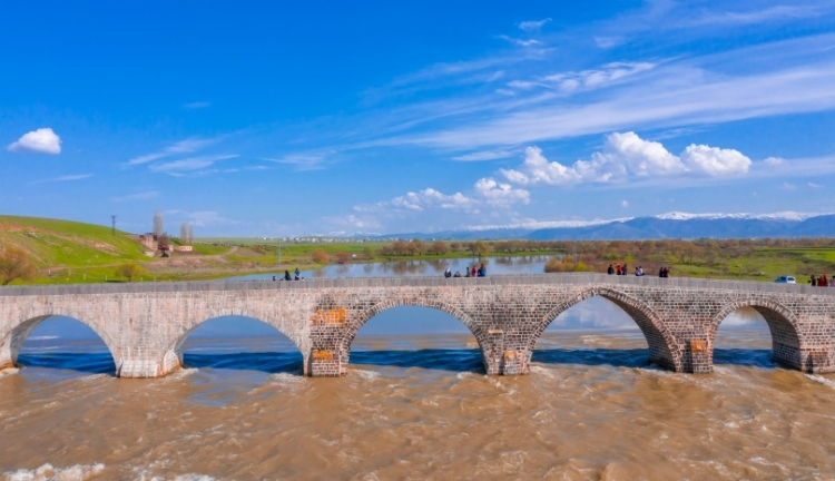 Muş'da Gezilecek Yerler , Müzeler ve Ören Yerleri