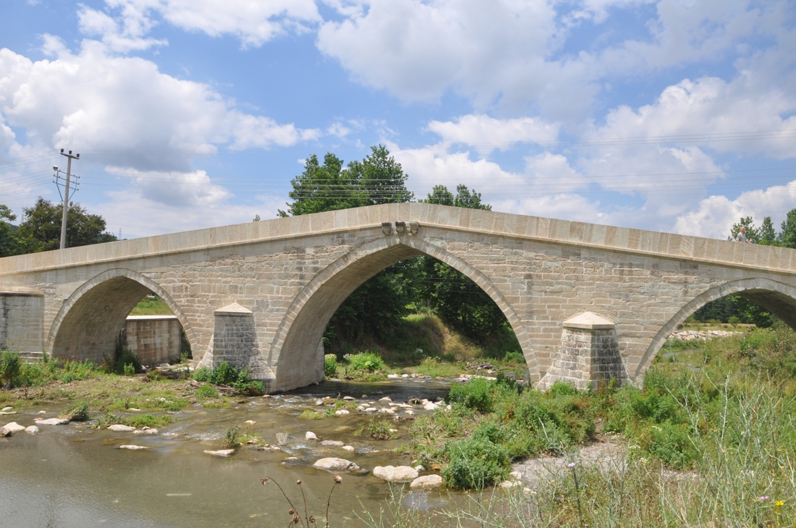 Valide Sultan Köprüsü - Kocaeli