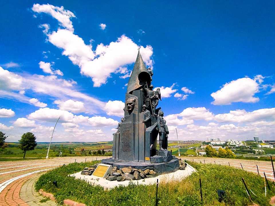 On Dokuzuncu Fırka Anıtı - Tekirdağ