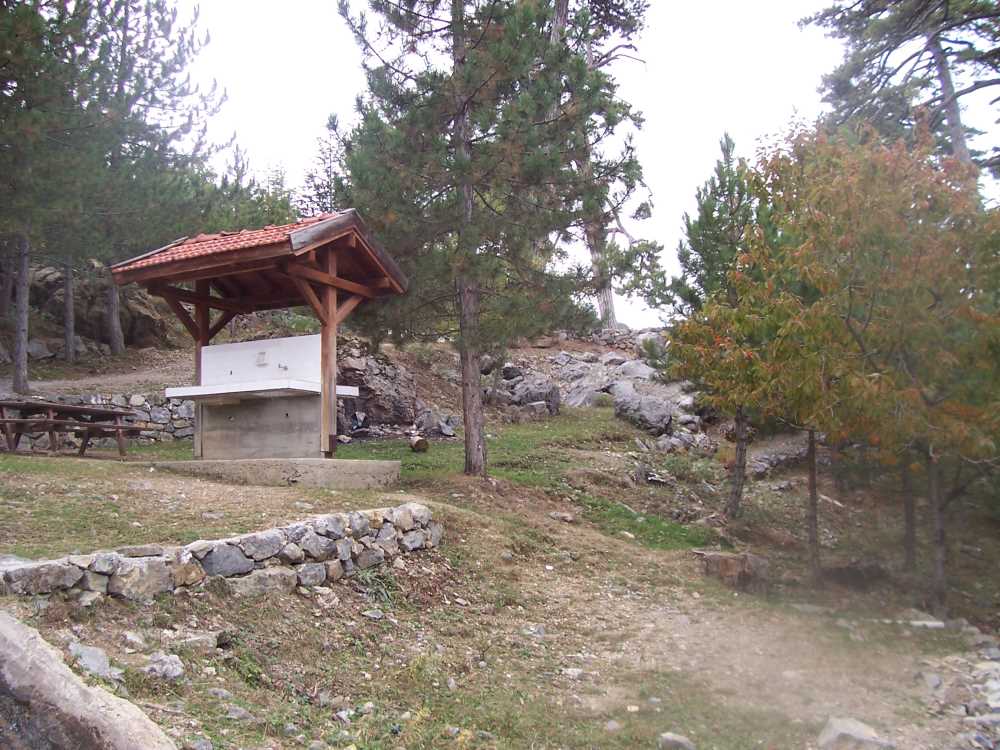 Tota Dağı Orman İçi Dinlenme Tesisleri - Isparta