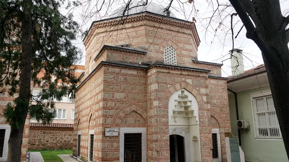 Şirin Hatun Türbesi - Bursa