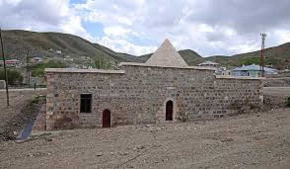 Hasan Bey Medresesi - Van