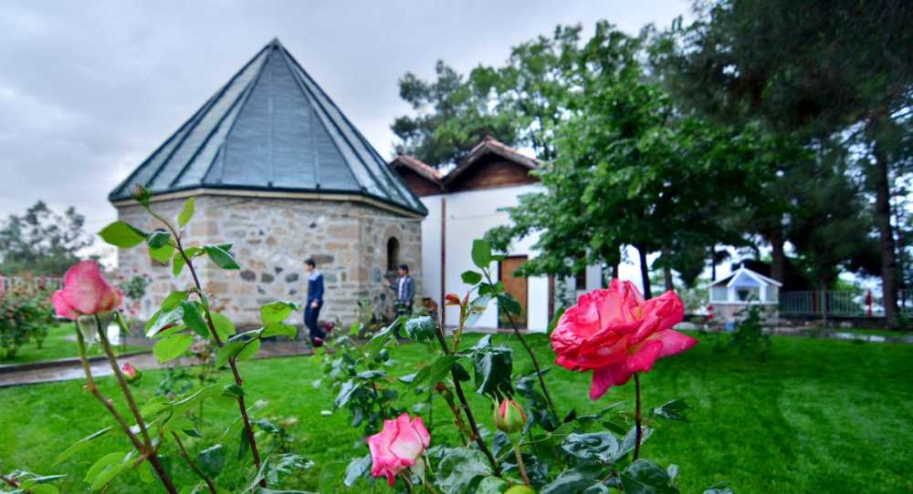 Koyunbaba Türbesi - Çorum