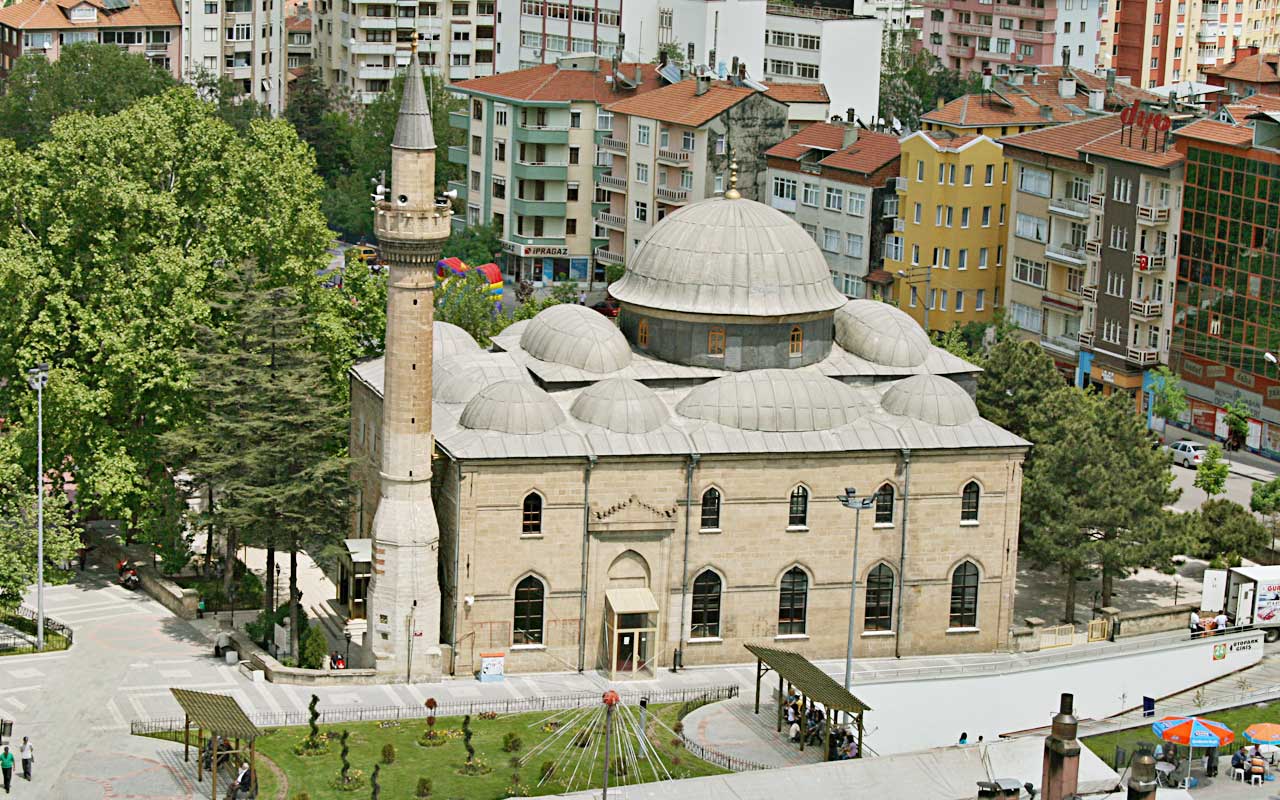 Ulu Cami / Cami-i Kebir - Isparta