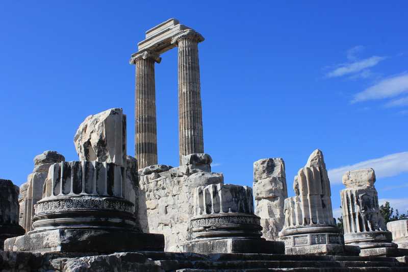 Didyma Kutsal Alanı Ve Apollon Tapınağı - Aydın