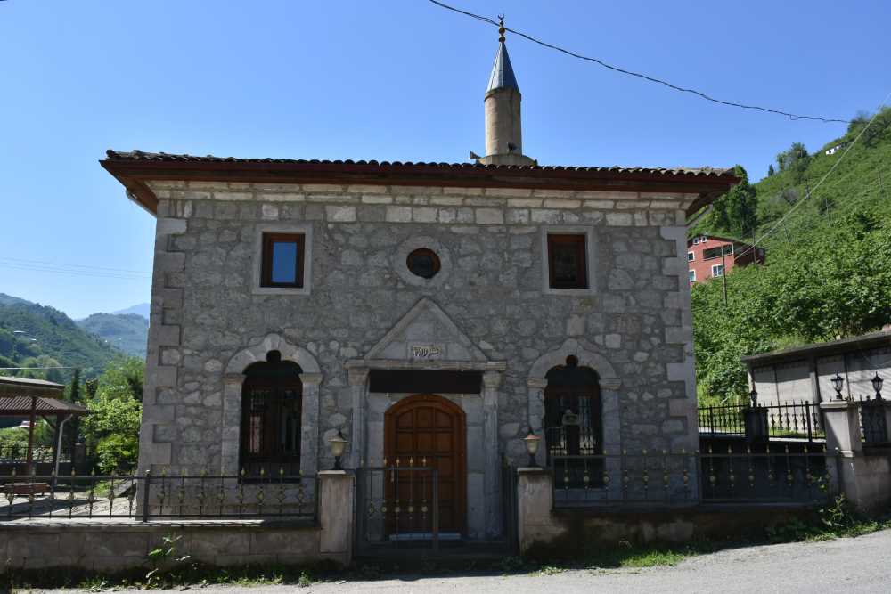 Sayca Köyü Manaroğlu Camii - Giresun