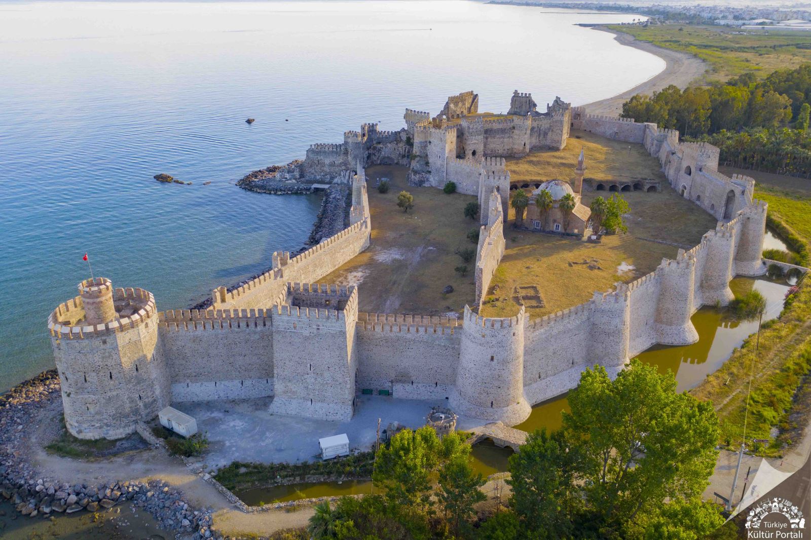 Mamure Kalesi - Mersin