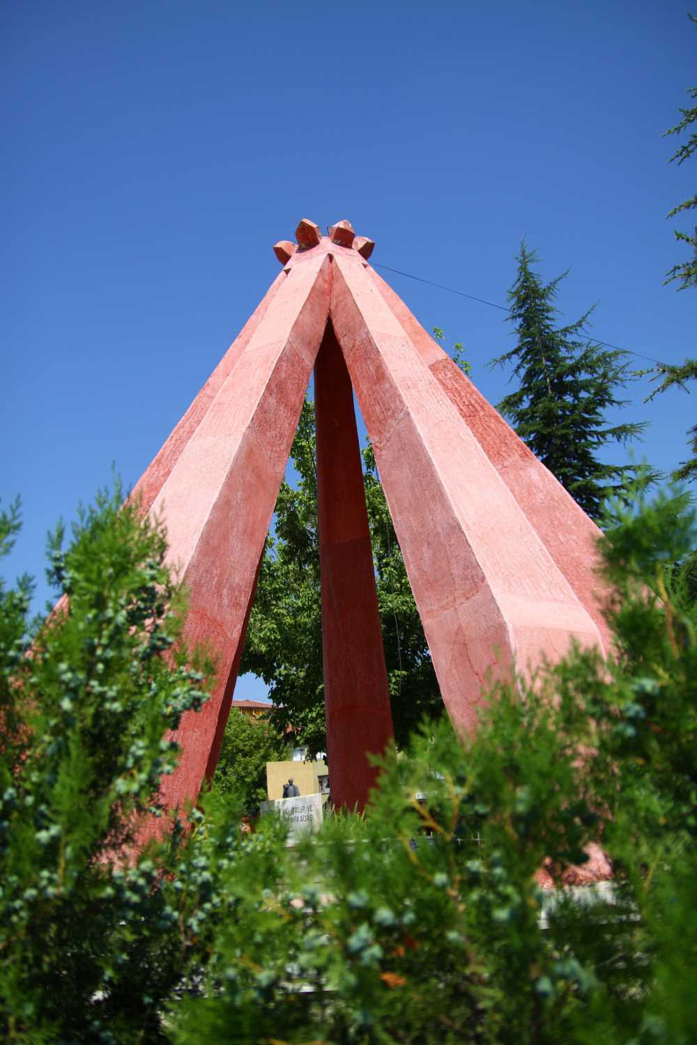 Çekerek Şehitler Anıtı - Yozgat