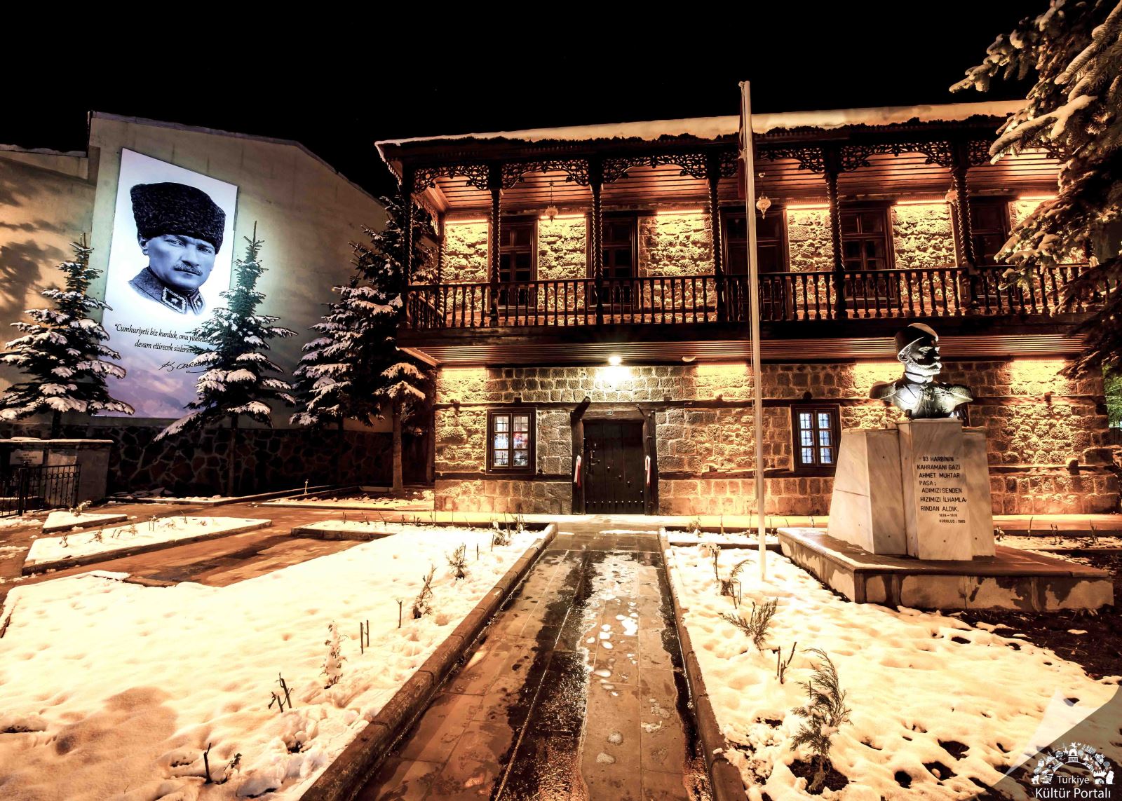 Gazi Ahmet Muhtar Paşa Konağı - Kars