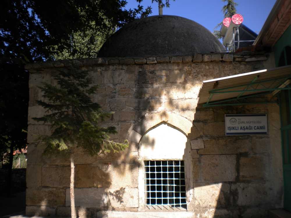 Işıklı Aşağı Cami Türbesi - Denizli