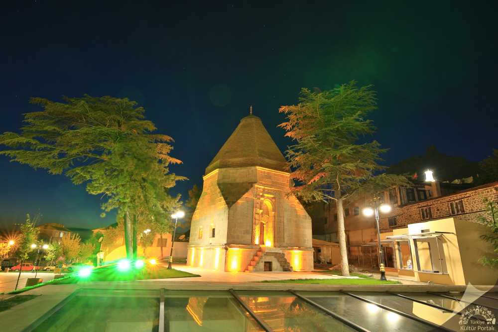 Alemşah Kümbeti - Eskişehir