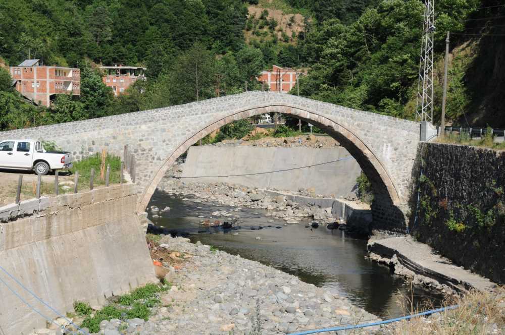 Demirciler Köyü Köprüsü - Artvin