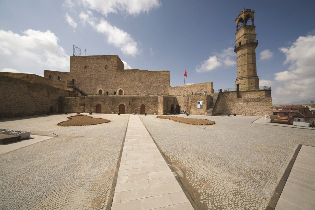 Niğde Kalesi - Niğde