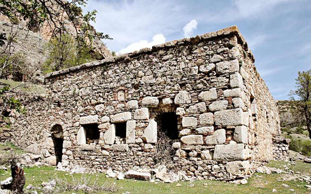 Aya Georgios Kilisesi - Isparta