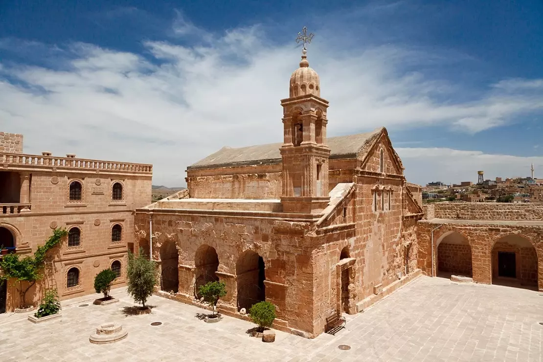 Mor Aho Manastırı - Batman