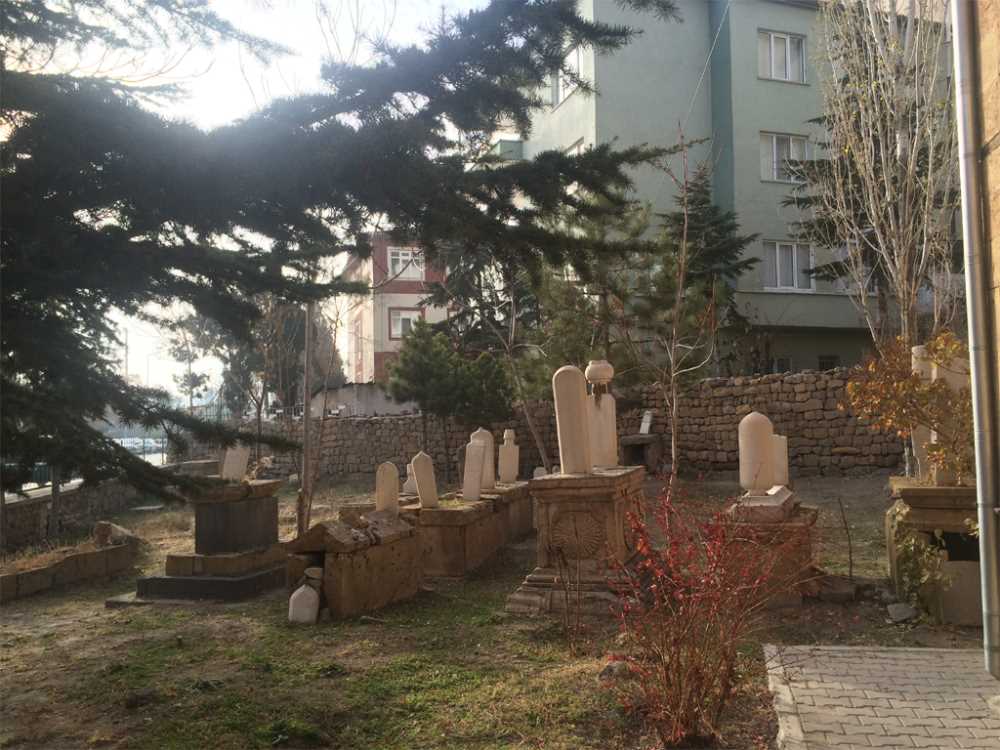 Kemal Ümmi Türbesi - Niğde