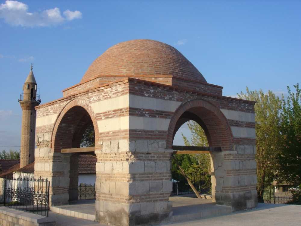 Kanlı Kümbet - Malatya