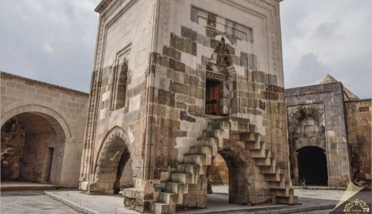 İshaklı Han - Afyonkarahisar