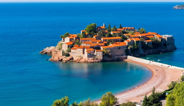 Budva Turu 2 Gece 3 Gün Air Montenegro ile TIV-TGD PC001