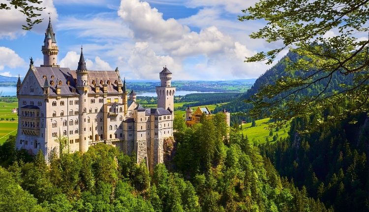 Romantik Yol & Bavyera Almanya Masalları Turu Kurban Bayramı Özel THY İle Ekstra Turlar Dahil